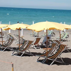 2* База отдыха Casa Di Caccia